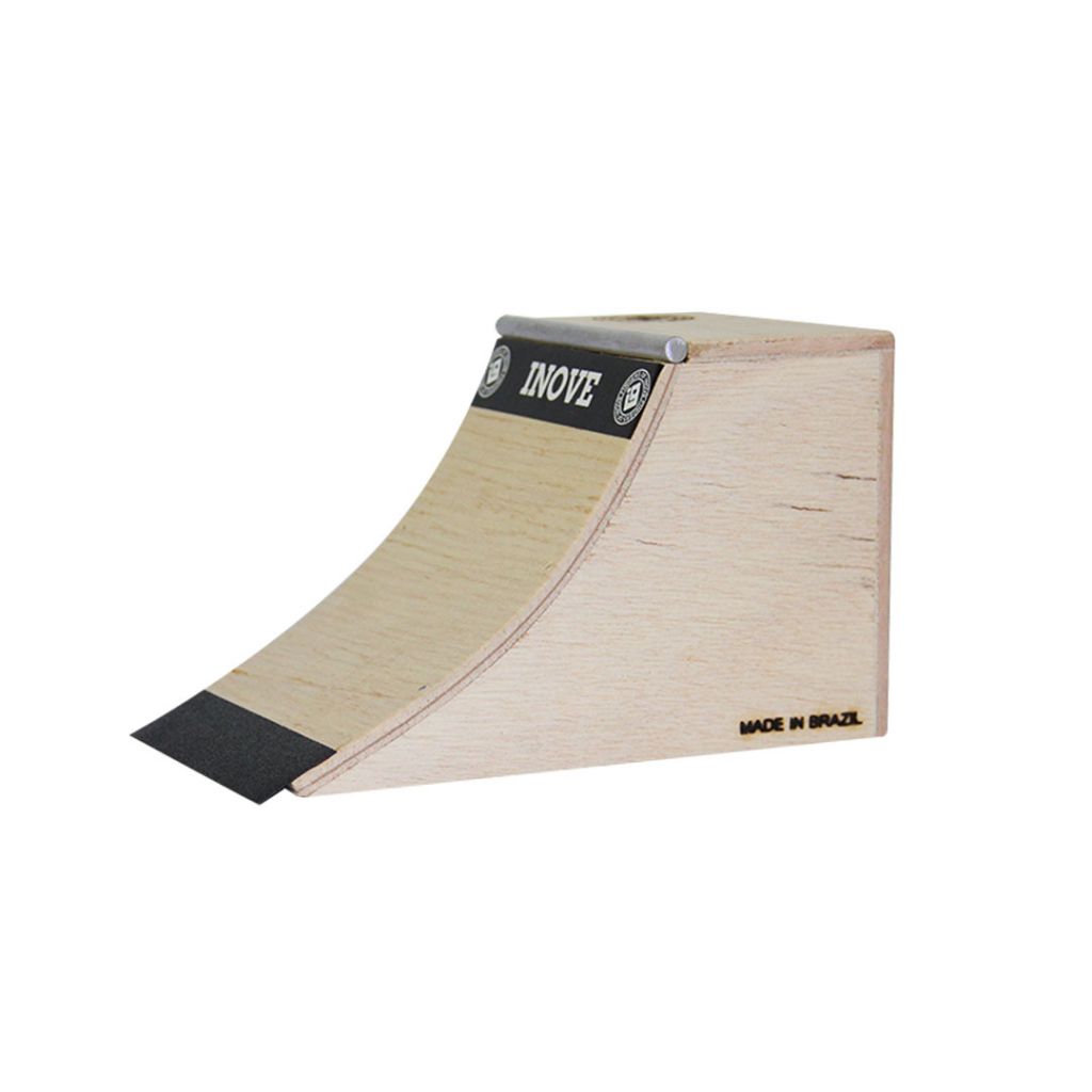 Foto: Rampa Quarter Pipe Mini Inove